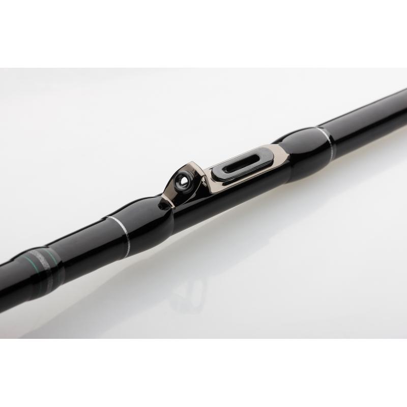 MADCAT Black Inline 210 7' 2.10M 20-30Lbs 2Sec 320G 144cm