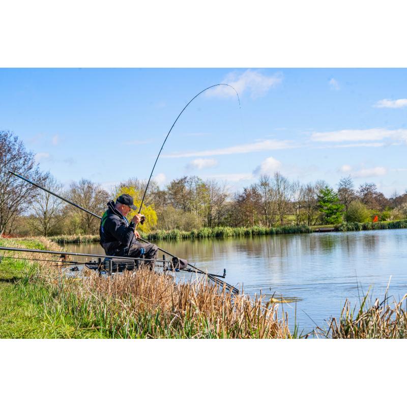 Preston Dura Carp Feeder 11ft