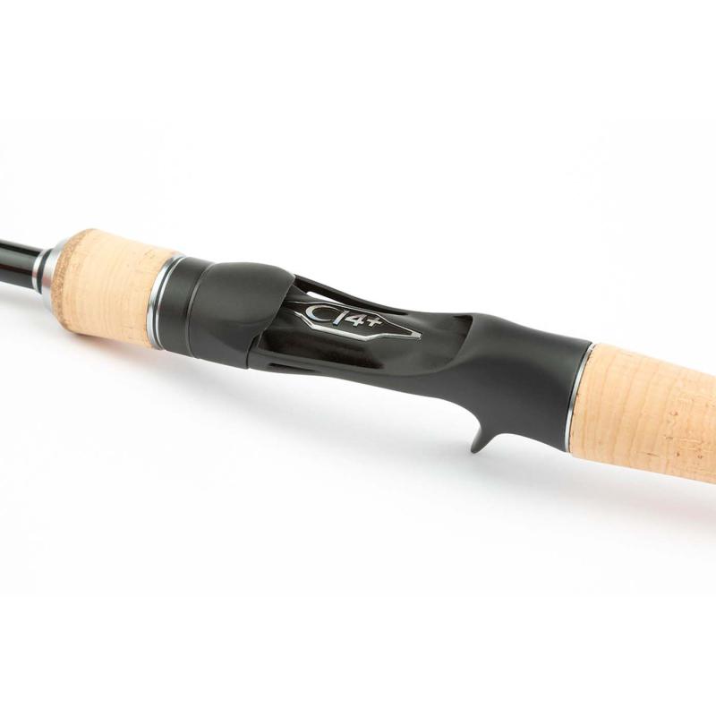 Shimano Yasei LTD Pelagic M Cast FAST 1,90m 30-50g 2pc