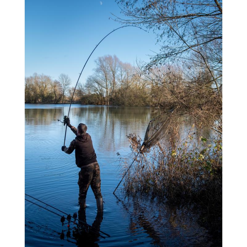 Fox EOS - X 12ft 5.5lb spod/marker full shrink