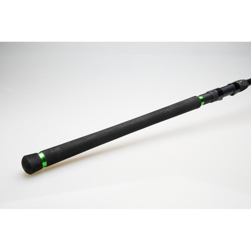 Madcat Silure Alround 3.00M 200-400g 2Sec / 8000 310M /0.46mm