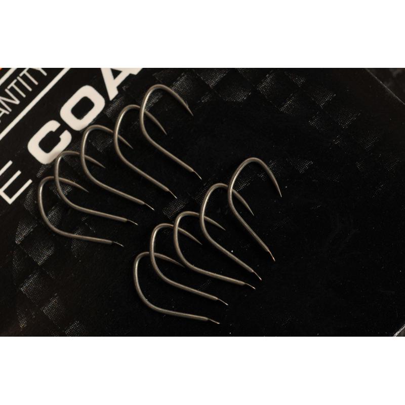 Guru F1 Pellet Hook Size 18 (Barbless/Spade End)