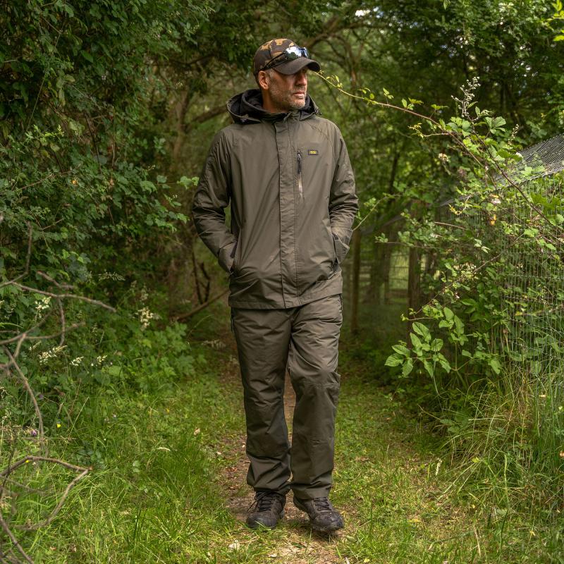 Avid Revolve Waterproof Suit XL