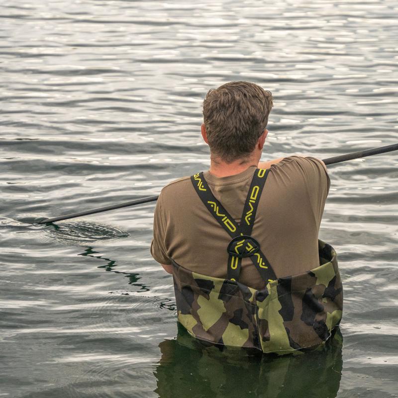 Avid Distortion Camo Chest Waders EU 43