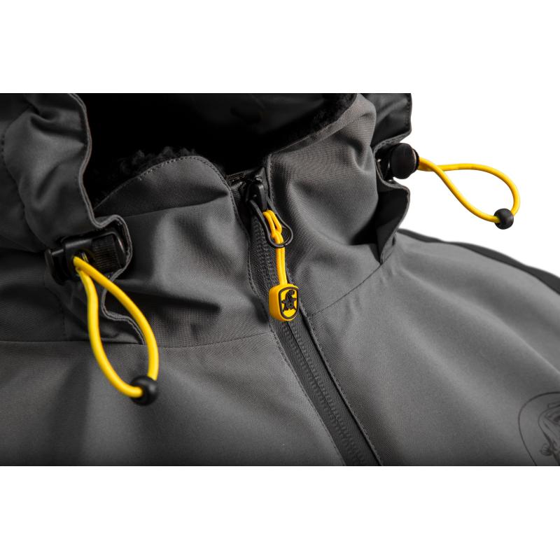 Black Cat Cat Shield Storm Jacket M