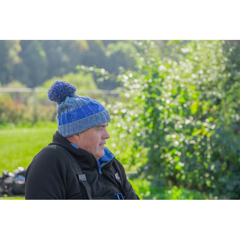 Colour Block Bobble Hat