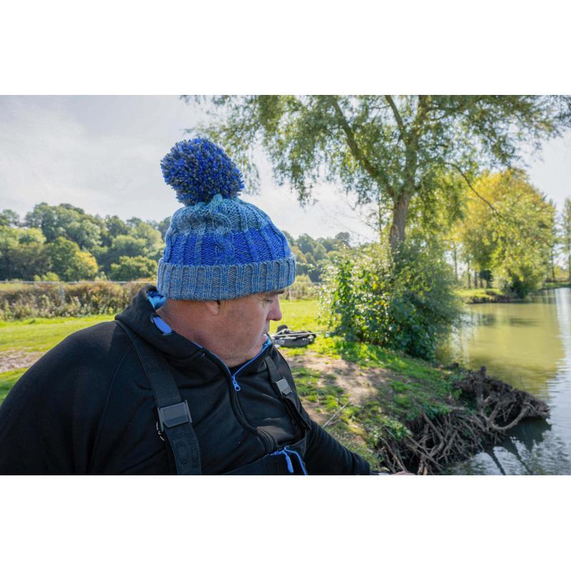 Colour Block Bobble Hat