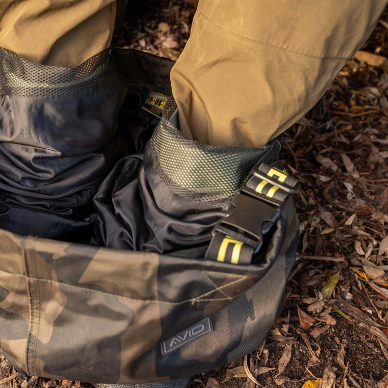 Distortion Active-Lined Chest Waders - Size 8 (EU 42)