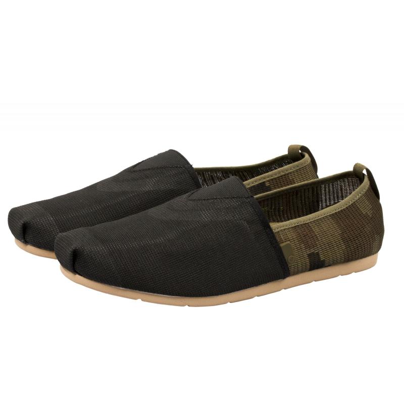 Korda Kore Slip Ons Kamo Size 7: 41