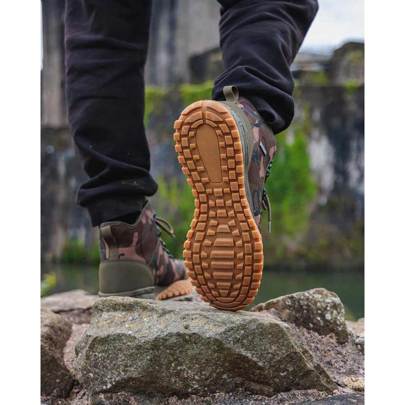 Fox Khaki / Camo V2&nbsp;&nbsp;boot size 9/43&nbsp;&nbsp;&nbsp;&nbsp;&nbsp;