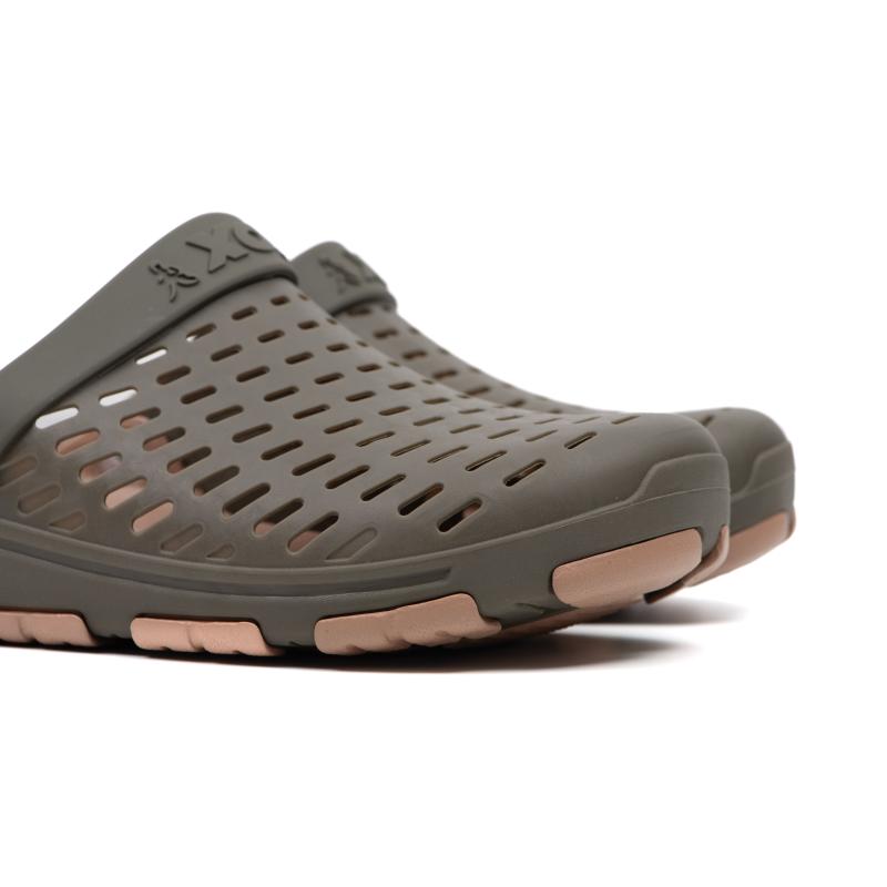 Fox Khaki Clogs UK 7/EU 41