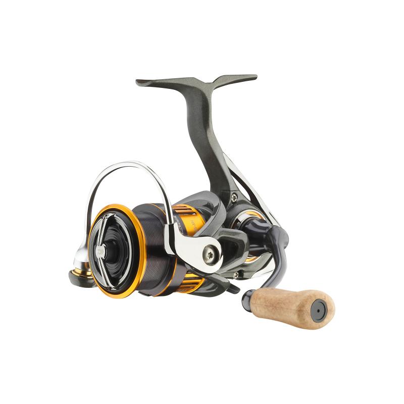 Daiwa 22 SILVERCREEK X LT2500S-XH