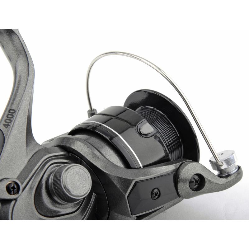 SPRO KARP 5000 2+1BB With spare spool