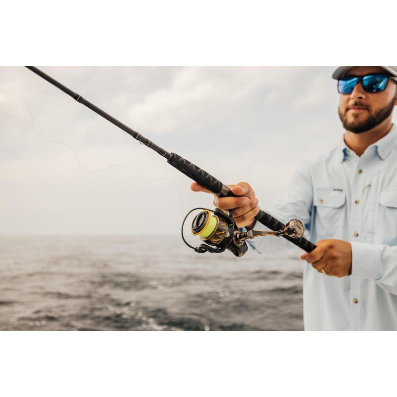 PENN Authority&reg; Spin 6500 5.2:1 Rh-Lh