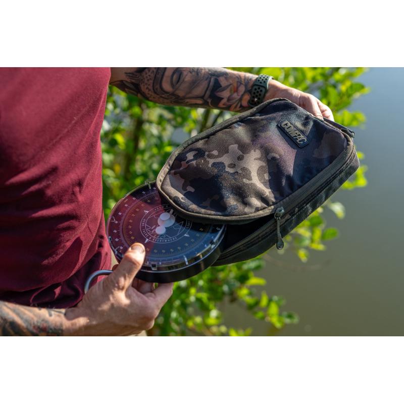 Korda Compac Scales Pouch Dark Kamo