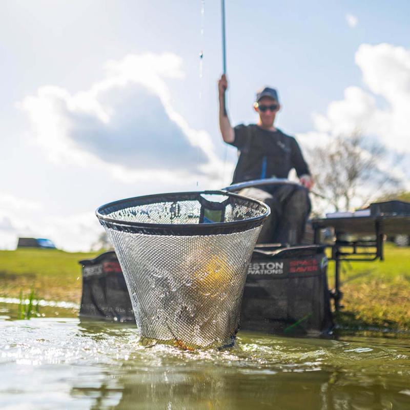 Preston 16" Quick Dry Landing Net