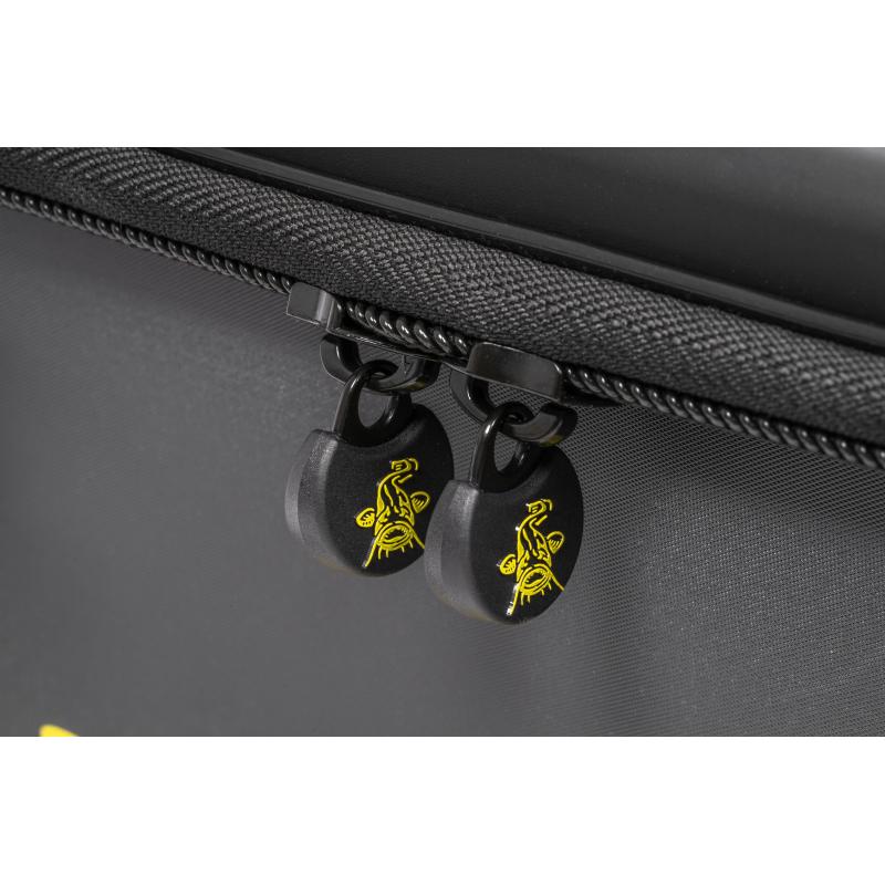 Black Cat Cat Seal 50 Eva Bag