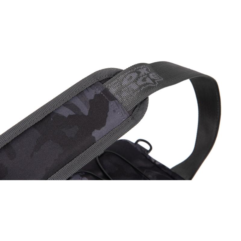 Fox Rage Camo Voyager Medium Tackle Bag