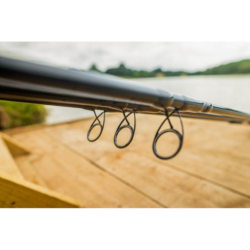 Preston Monster Xtreme Distance Feeder 4.0M
