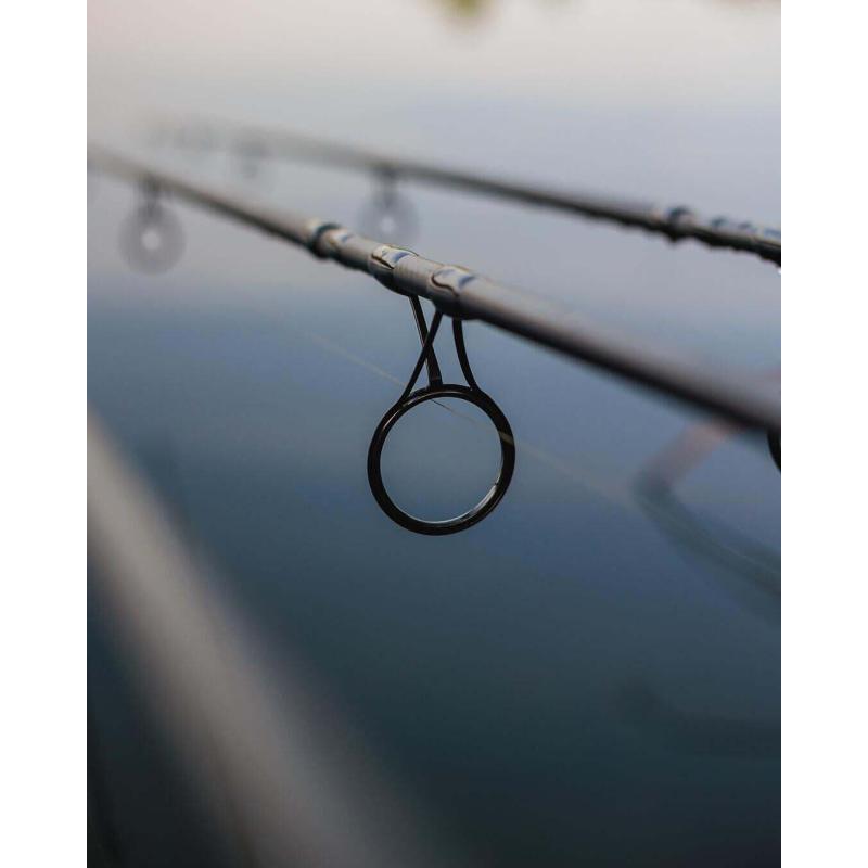 FOX Horizon X4 Black 13ft 4lb