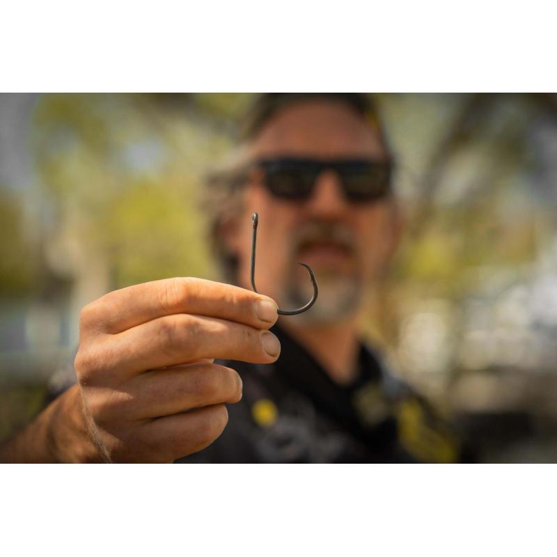 Black Cat Circle Hook DG 8/0
