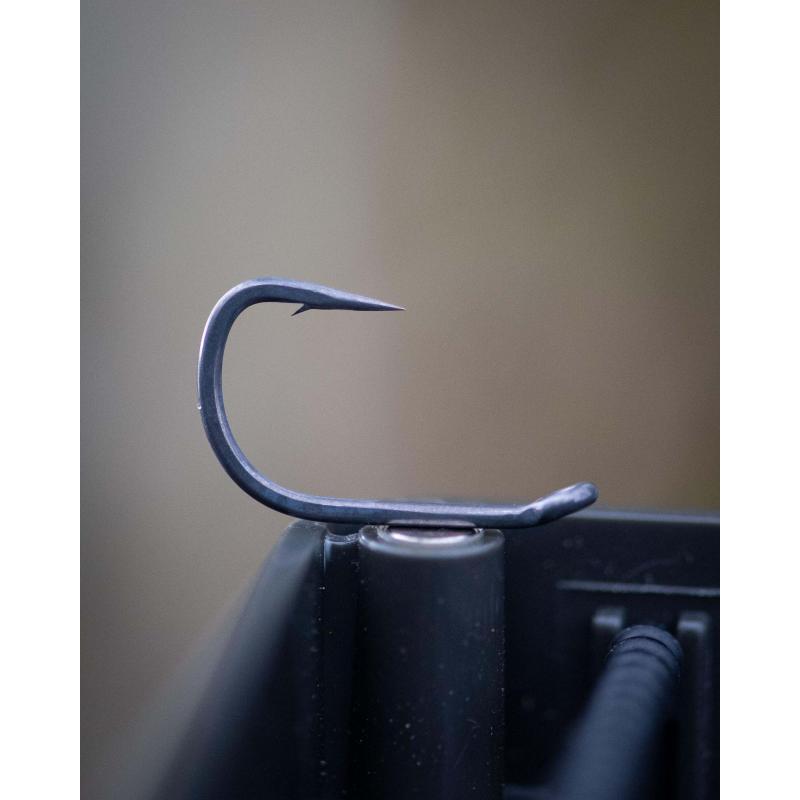 FOX Wide Gape Straight Size 2