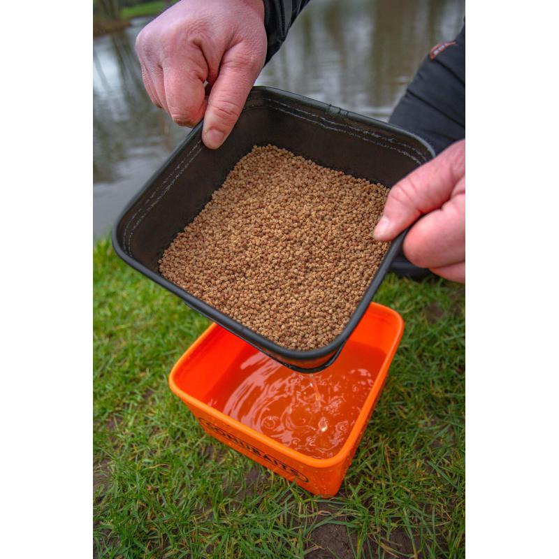 Sonubaits EVA Bait Tub & Strainer Set (Large/5l)